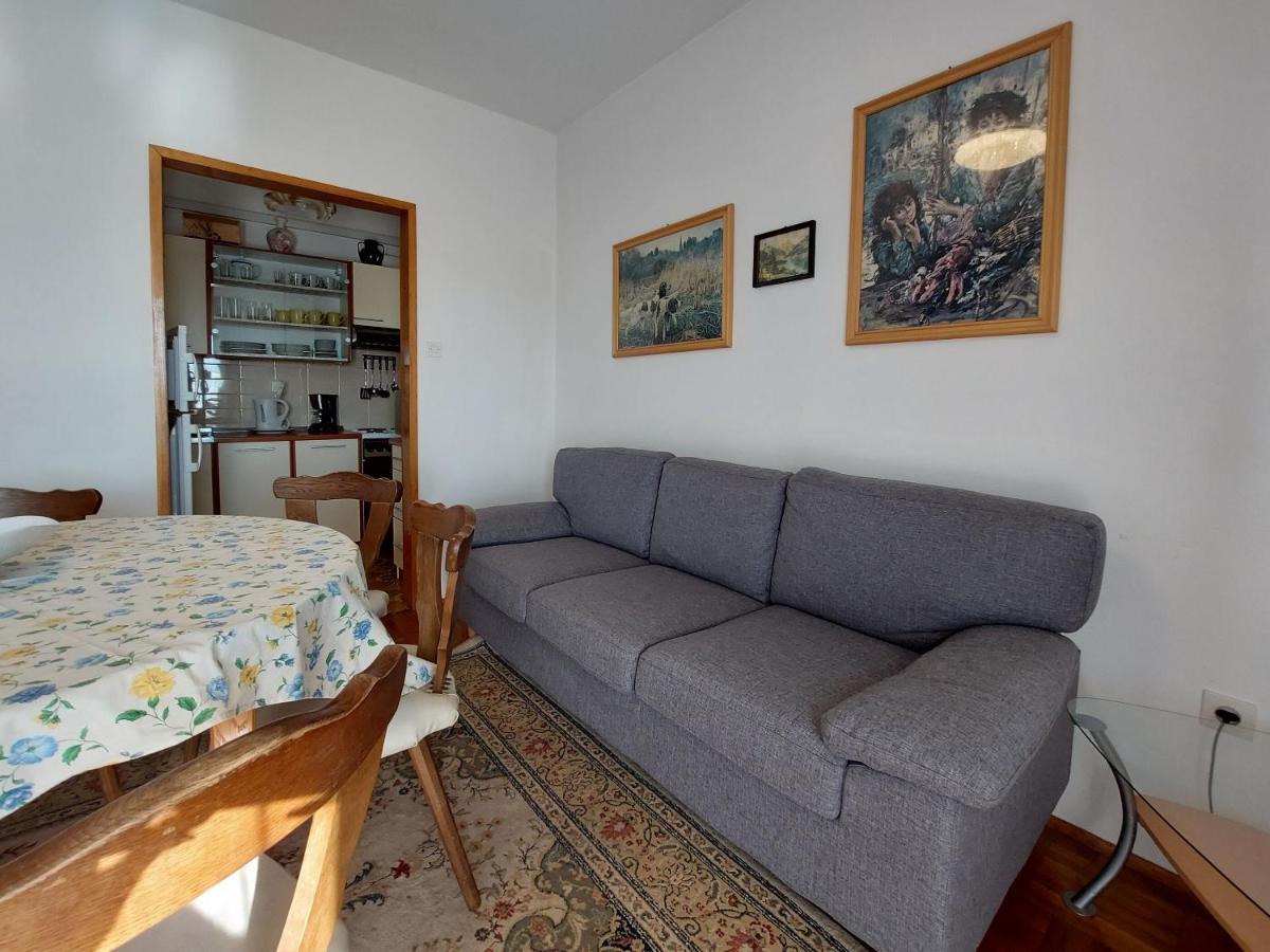 Apartments Vukovic Dramalj Extérieur photo