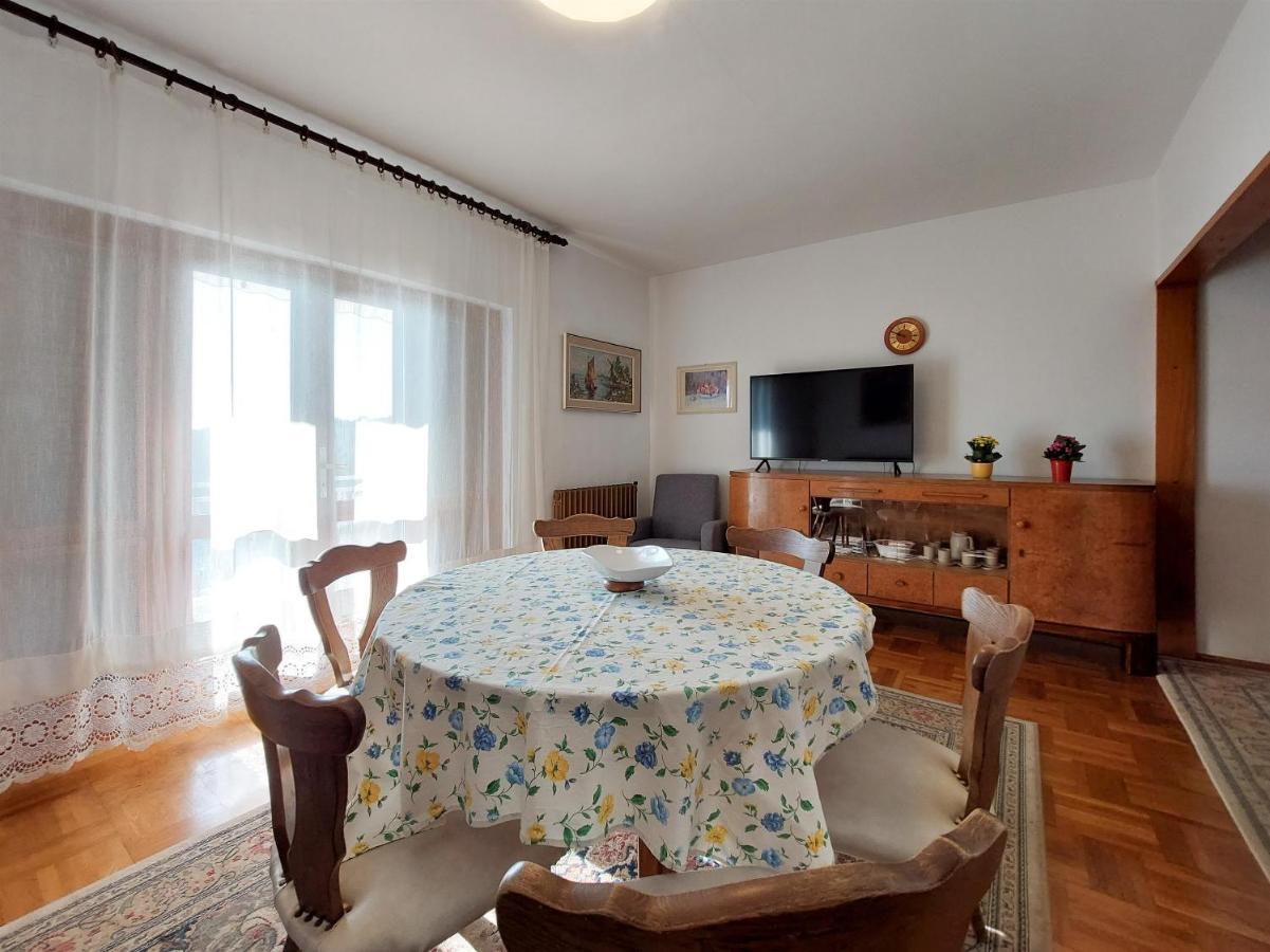 Apartments Vukovic Dramalj Extérieur photo