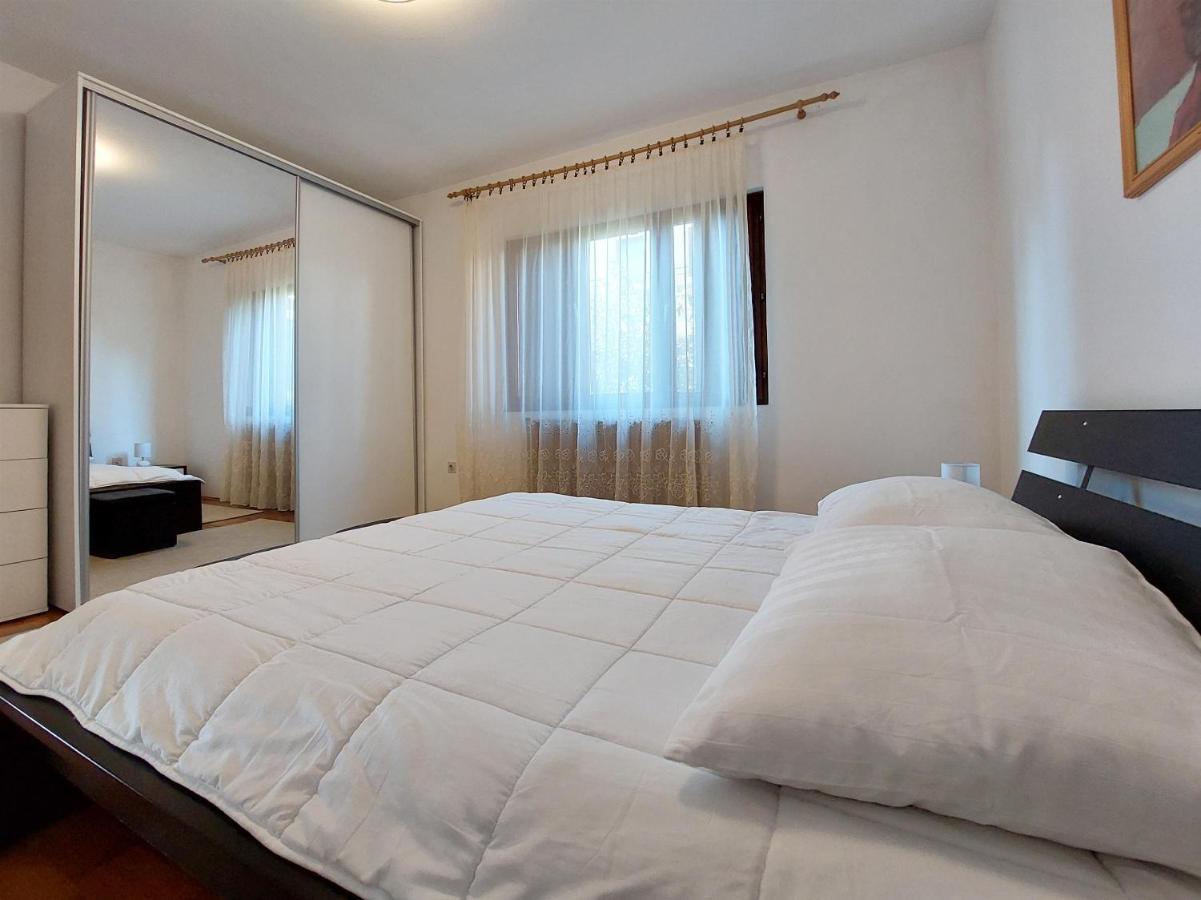 Apartments Vukovic Dramalj Extérieur photo